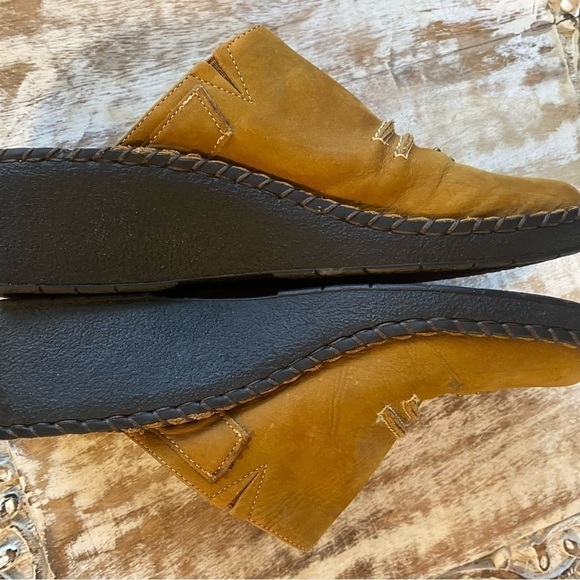 Leather clogs size 9, made in Brazil - Picture 7 of 7